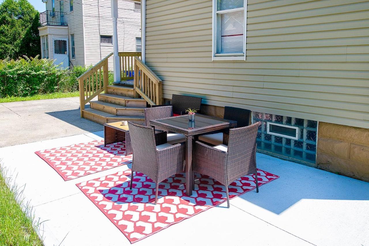 The Rubi Lounge - Spacious Brooklyn Centre Modern Escape Near Downtown With Parking, 300Mb Wifi & Self Check-In Cleveland Exterior foto